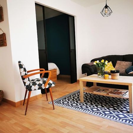 Nid Douillet A Quelques Pas De La Gare. Apartamento Carcassonne Exterior foto